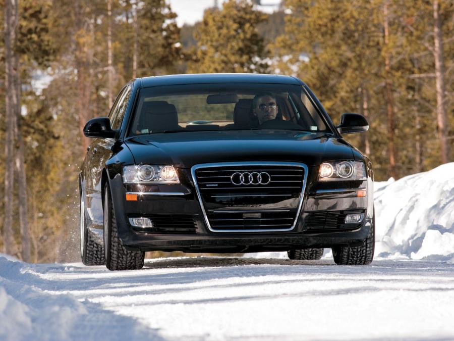  Audi A8 4.2 Quattro (D3) 2008 года  (NA) (фото 8 из 8)